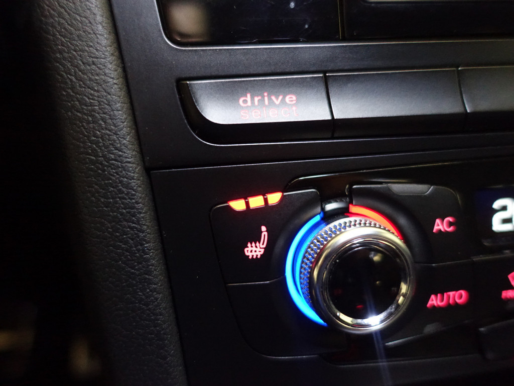 
Audi S4 3.0 TFSI Quattro 334pk Black Optic Aut- Schuifdak, Sport Interieur, Carbon Pakket, Memory Seats, Park Assist, Dynamic Select vol									