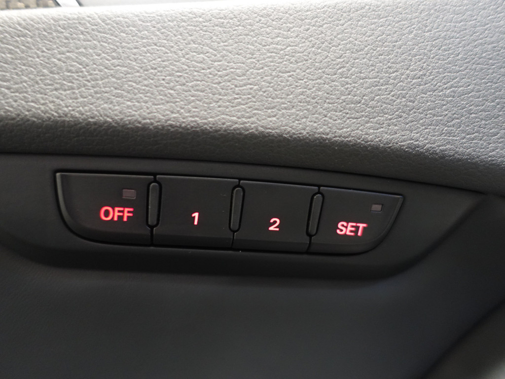 
Audi S4 3.0 TFSI Quattro 334pk Black Optic Aut- Schuifdak, Sport Interieur, Carbon Pakket, Memory Seats, Park Assist, Dynamic Select vol									