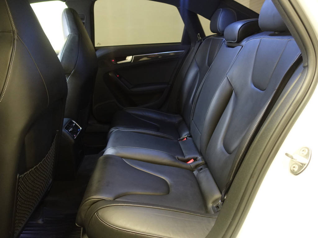 
Audi S4 3.0 TFSI Quattro 334pk Black Optic Aut- Schuifdak, Sport Interieur, Carbon Pakket, Memory Seats, Park Assist, Dynamic Select vol									