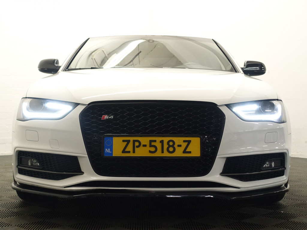 
Audi S4 3.0 TFSI Quattro 334pk Black Optic Aut- Schuifdak, Sport Interieur, Carbon Pakket, Memory Seats, Park Assist, Dynamic Select vol									