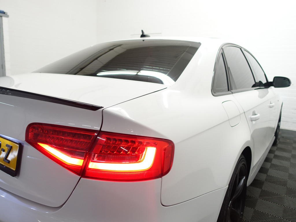 
Audi S4 3.0 TFSI Quattro 334pk Black Optic Aut- Schuifdak, Sport Interieur, Carbon Pakket, Memory Seats, Park Assist, Dynamic Select vol									