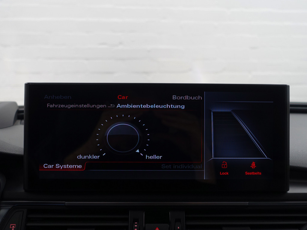 
Audi S6 Avant 4.0 TFSI Performance Quattro Pro Line Plus- Ceramic remmen, Carbon, Design Interieur, Head Up, Xenon Led, Memory vol									