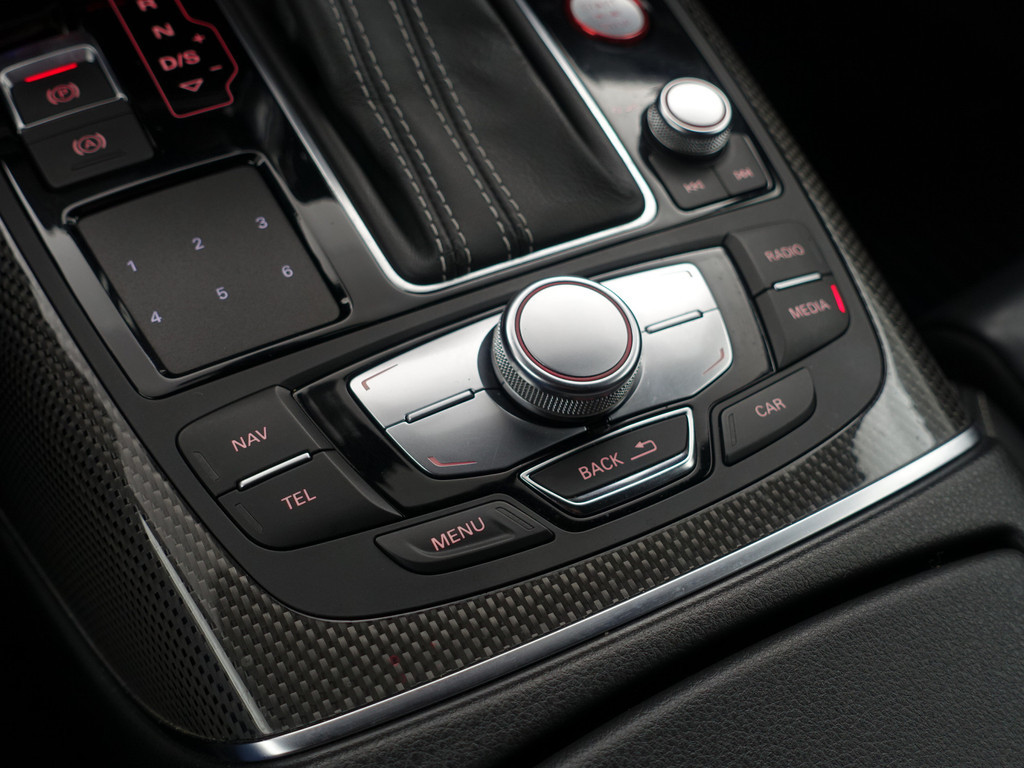 
Audi S6 Avant 4.0 TFSI Performance Quattro Pro Line Plus- Ceramic remmen, Carbon, Design Interieur, Head Up, Xenon Led, Memory vol									