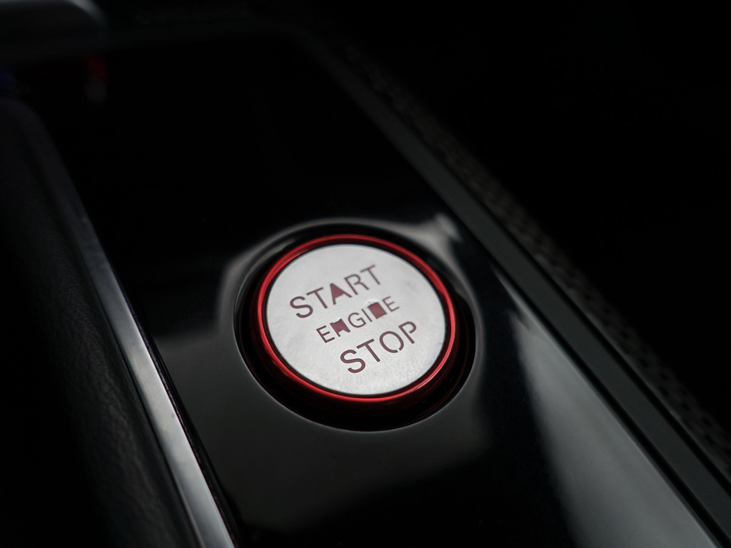 
Audi S6 Avant 4.0 TFSI Performance Quattro Pro Line Plus- Ceramic remmen, Carbon, Design Interieur, Head Up, Xenon Led, Memory vol									