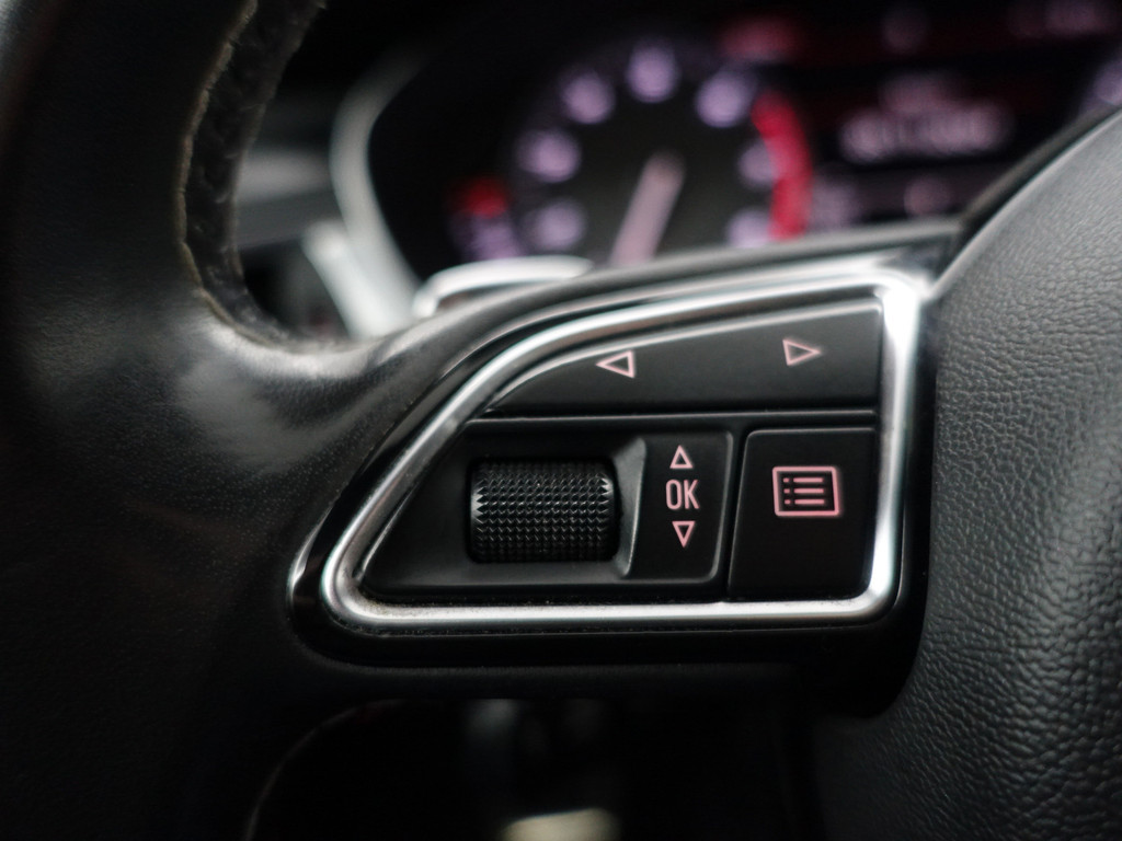 
Audi S6 Avant 4.0 TFSI Performance Quattro Pro Line Plus- Ceramic remmen, Carbon, Design Interieur, Head Up, Xenon Led, Memory vol									