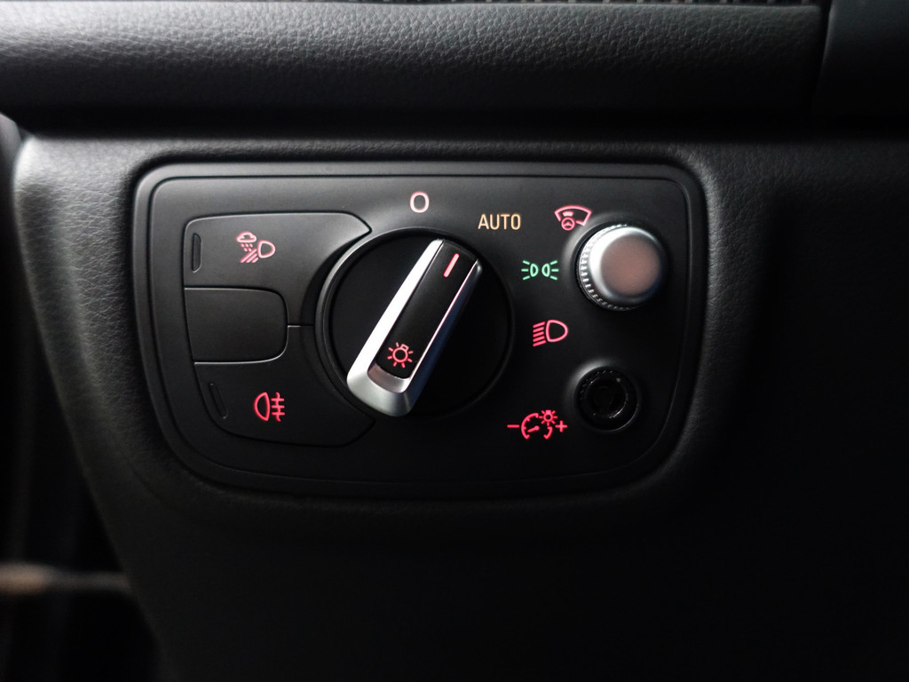 
Audi S6 Avant 4.0 TFSI Performance Quattro Pro Line Plus- Ceramic remmen, Carbon, Design Interieur, Head Up, Xenon Led, Memory vol									