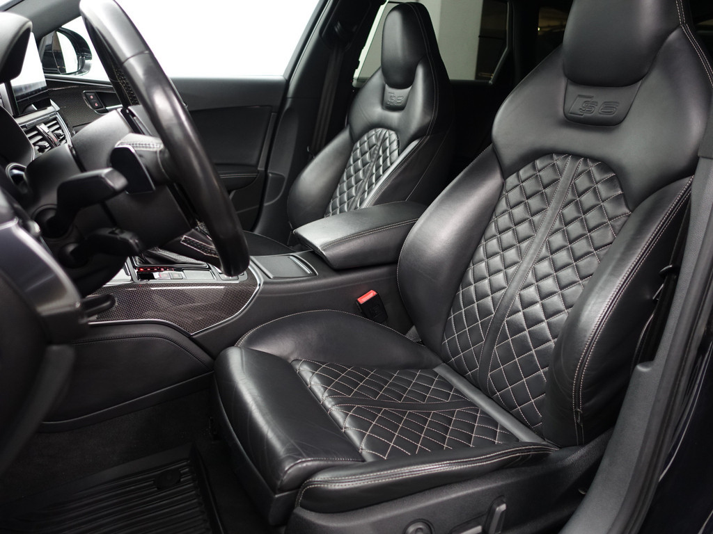 
Audi S6 Avant 4.0 TFSI Performance Quattro Pro Line Plus- Ceramic remmen, Carbon, Design Interieur, Head Up, Xenon Led, Memory vol									
