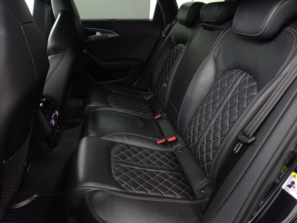 
Audi S6 Avant 4.0 TFSI Performance Quattro Pro Line Plus- Ceramic remmen, Carbon, Design Interieur, Head Up, Xenon Led, Memory vol									