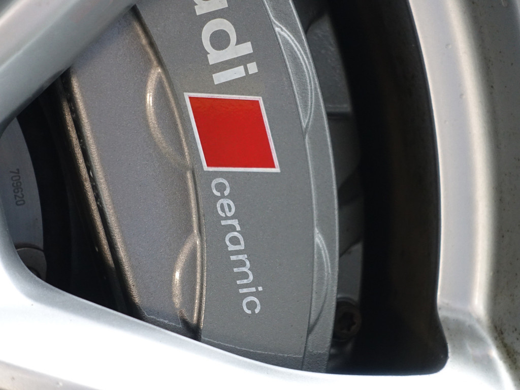 
Audi S6 Avant 4.0 TFSI Performance Quattro Pro Line Plus- Ceramic remmen, Carbon, Design Interieur, Head Up, Xenon Led, Memory vol									