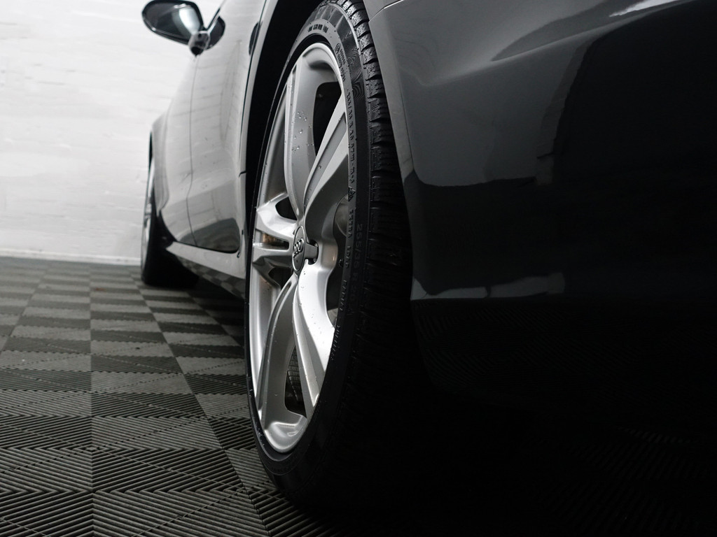 
Audi S6 Avant 4.0 TFSI Performance Quattro Pro Line Plus- Ceramic remmen, Carbon, Design Interieur, Head Up, Xenon Led, Memory vol									