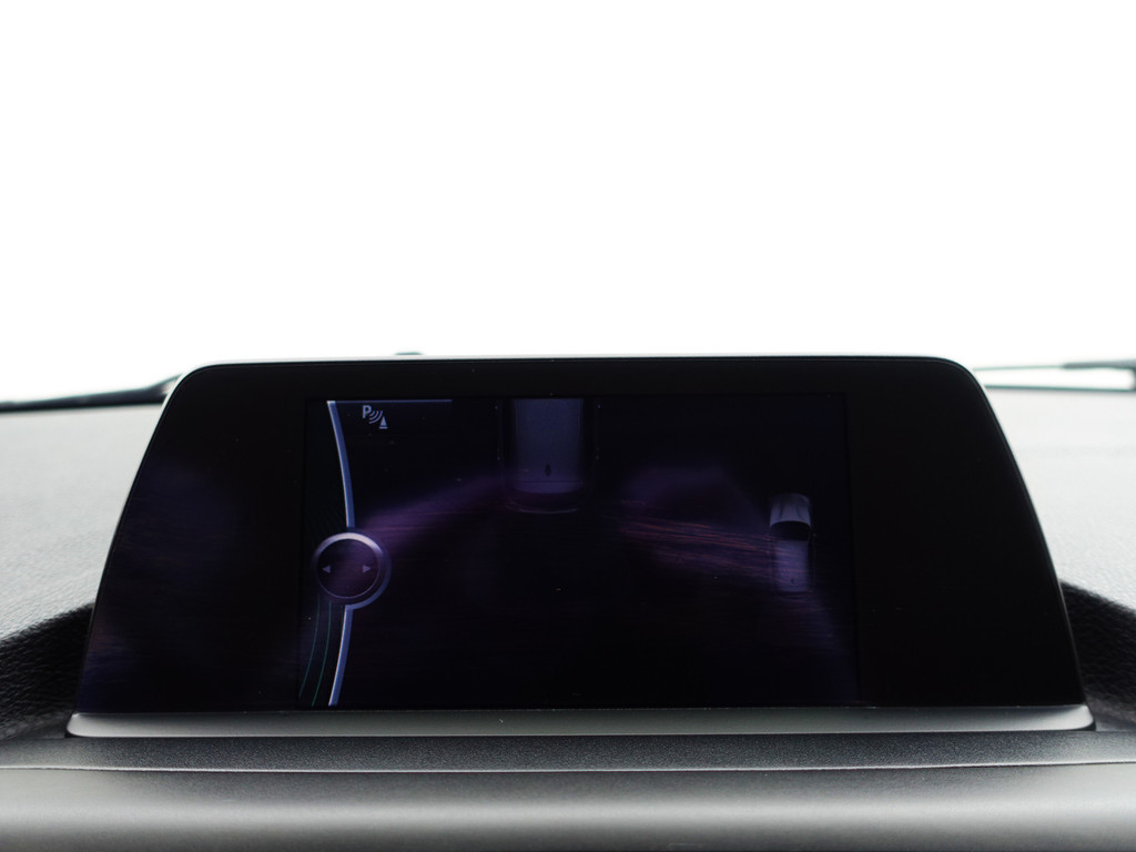 
BMW 1-serie 118i M Sport- Schuifdak, Xenon Led, Leder Sport Interieur, Carbon Pakket, Park Assist vol									