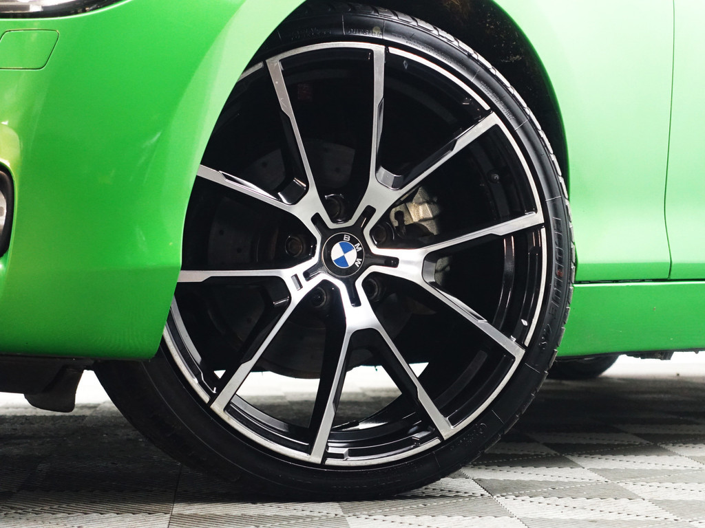 
BMW 1-serie 118i M Sport- Schuifdak, Xenon Led, Leder Sport Interieur, Carbon Pakket, Park Assist vol									