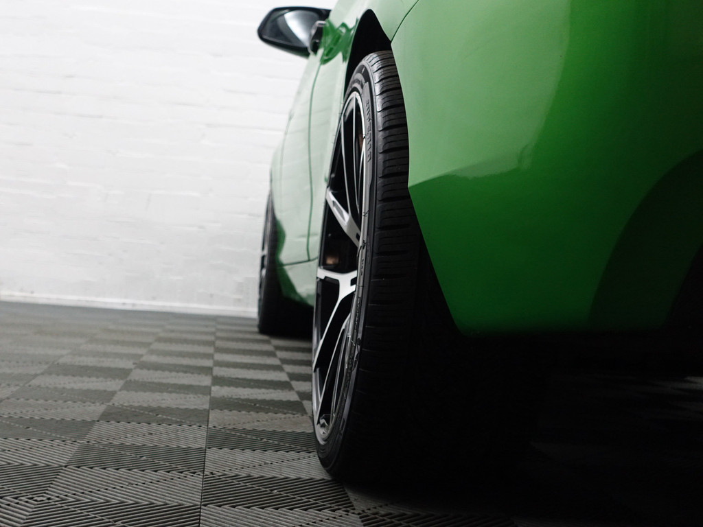 
BMW 1-serie 118i M Sport- Schuifdak, Xenon Led, Leder Sport Interieur, Carbon Pakket, Park Assist vol									