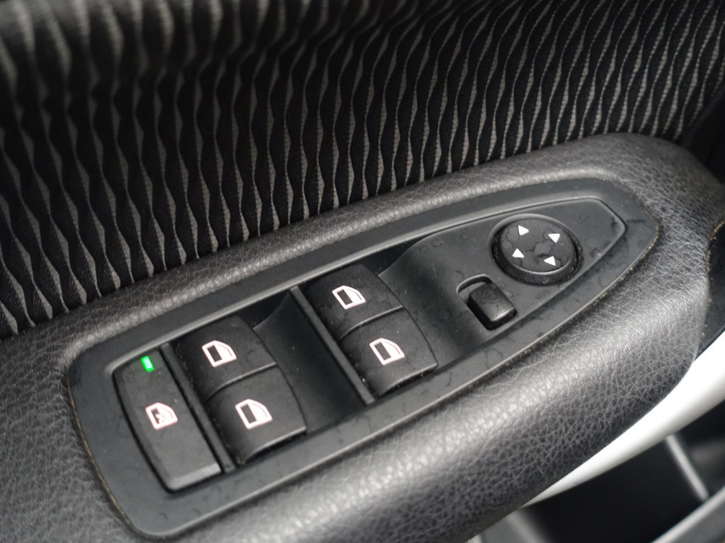 
								BMW 1-serie 116i Sportline Navi, Clima, Cruise, Elek Pakket vol									