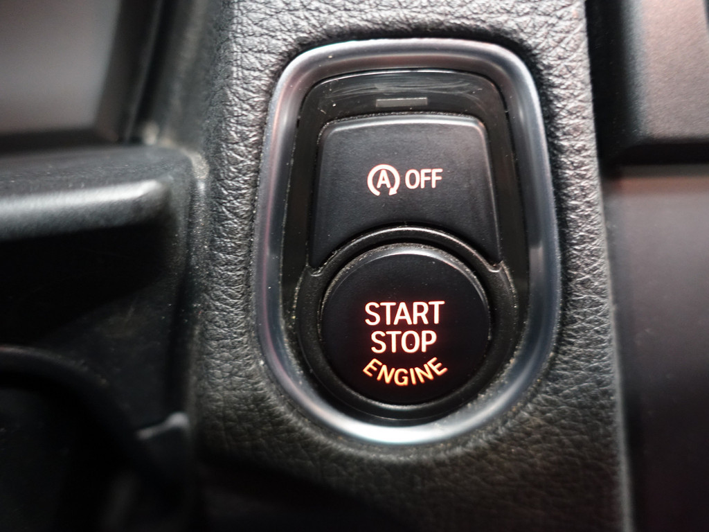 
								BMW 1-serie 116i Sportline Navi, Clima, Cruise, Elek Pakket vol									