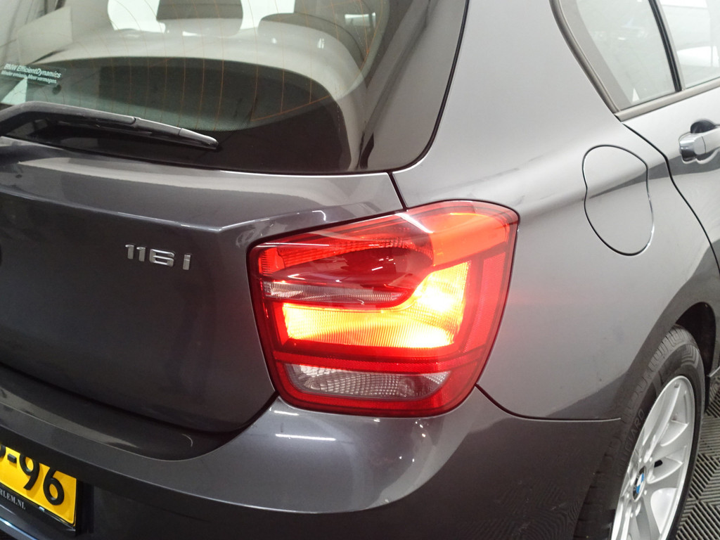
								BMW 1-serie 116i Sportline Navi, Clima, Cruise, Elek Pakket vol									