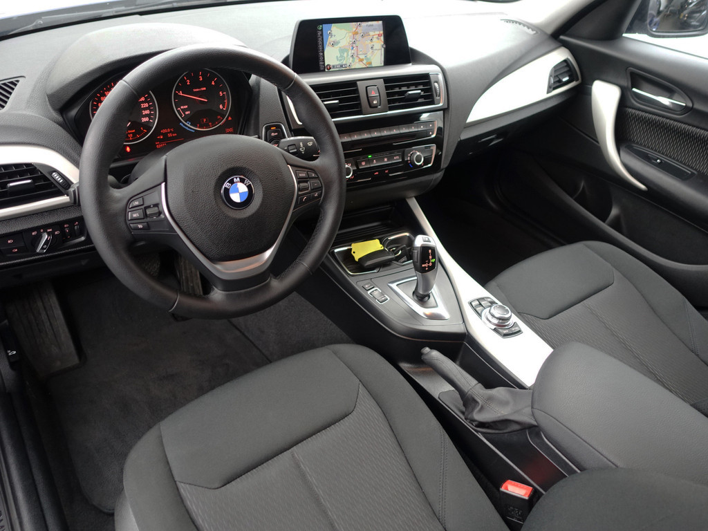 
BMW 1-serie 116d High Executive Aut- NAP 60 DKM, Navi, Led, Clima, Cruise, Dynamic Select, Keyless vol									