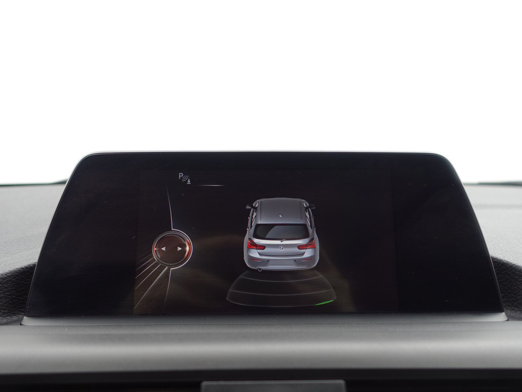 
BMW 1-serie 116d High Executive Aut- NAP 60 DKM, Navi, Led, Clima, Cruise, Dynamic Select, Keyless vol									