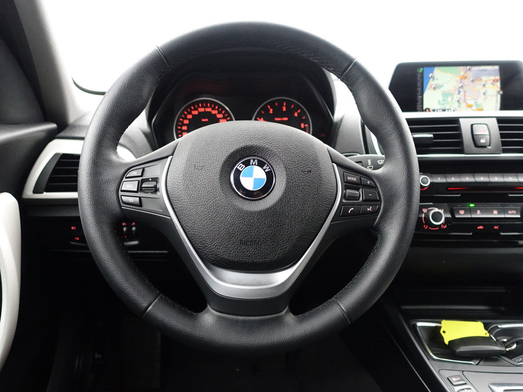 
BMW 1-serie 116d High Executive Aut- NAP 60 DKM, Navi, Led, Clima, Cruise, Dynamic Select, Keyless vol									