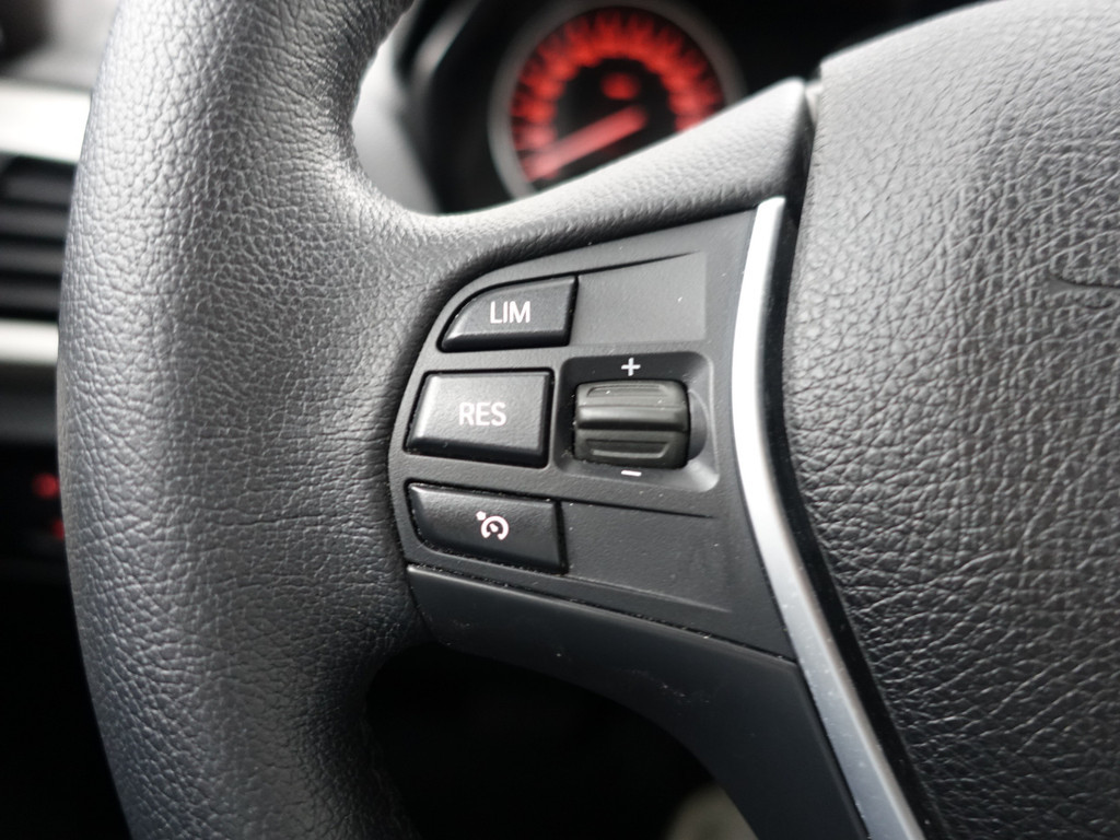 
								BMW 1-serie 116i High Executive Aut- Xenon Led, Park Assist, Dynamic Select, Navi, Clima, Cruise vol									