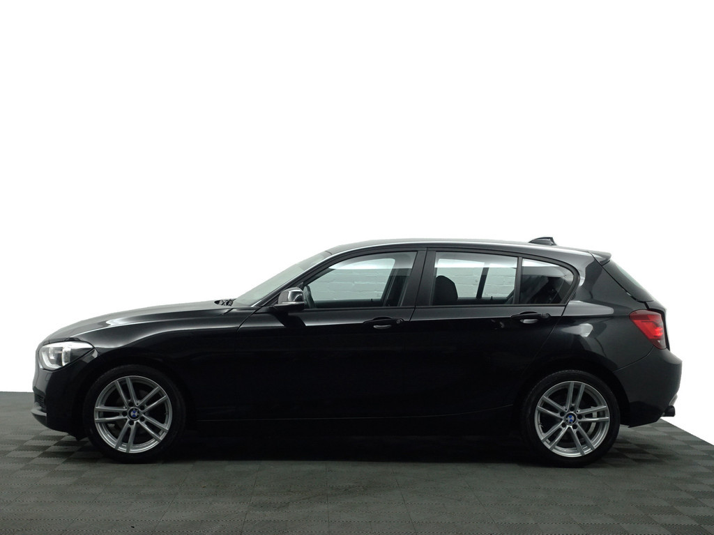 
								BMW 1-serie 116i High Executive Aut- Xenon Led, Park Assist, Dynamic Select, Navi, Clima, Cruise vol									