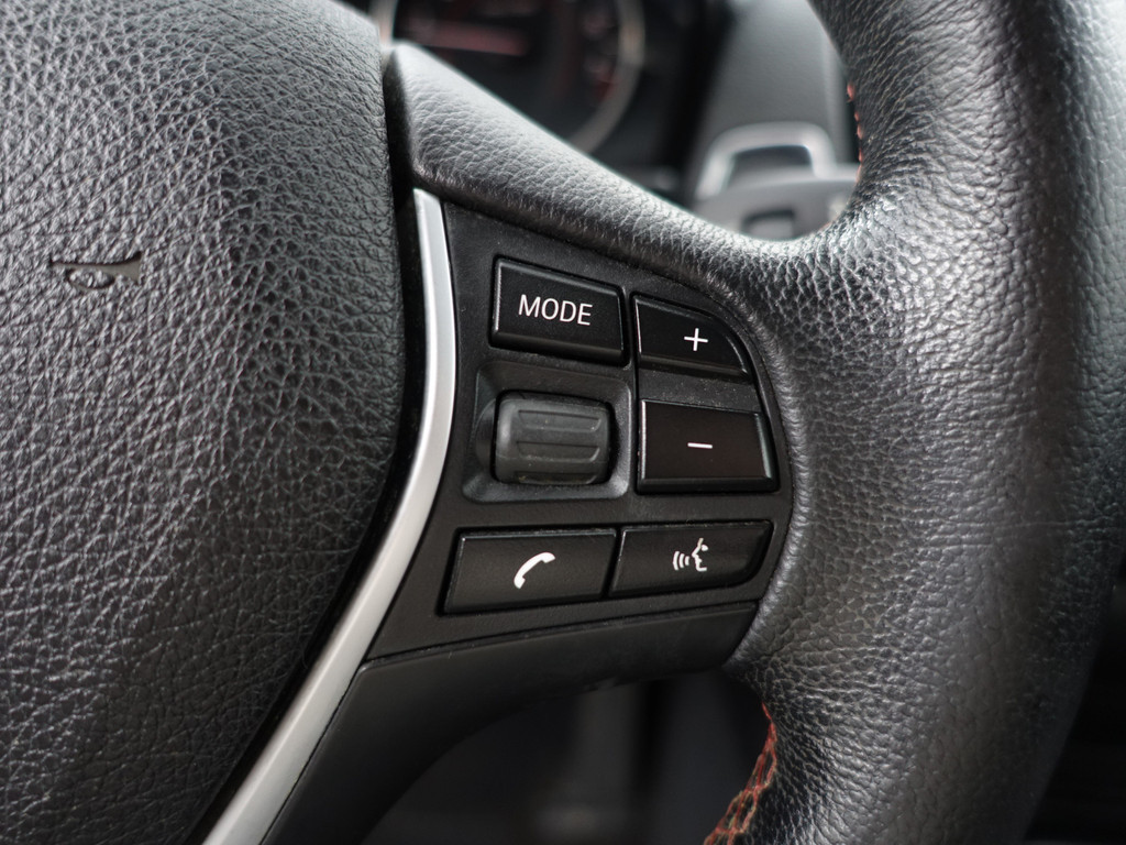 
BMW 1-serie 114i M Sport+ Xenon Led, Sport Leder Interieur, Sfeerverlichting, Park Assist, Clima vol									