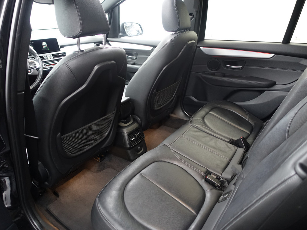 
BMW 2 Serie Gran Tourer 218i M Sport High Exe- 7 Pers, Panodak, Head Up, Sfeerverlichting, Xenon Led, Dynamic Select vol									