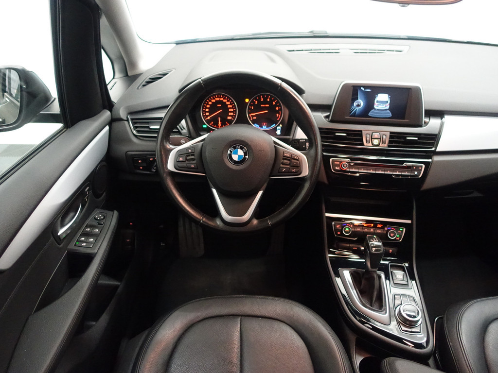 
BMW 2 Serie Active Tourer 225xe iPerformance High Executive Aut- Park Assist, Xenon Led, Leder, Navi, Clima, Dynamic Select vol									
