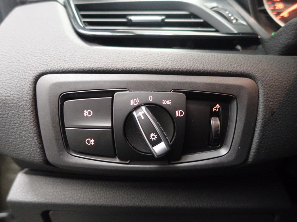 
BMW 2 Serie Active Tourer 225xe iPerformance High Executive Aut- Park Assist, Xenon Led, Leder, Navi, Clima, Dynamic Select vol									