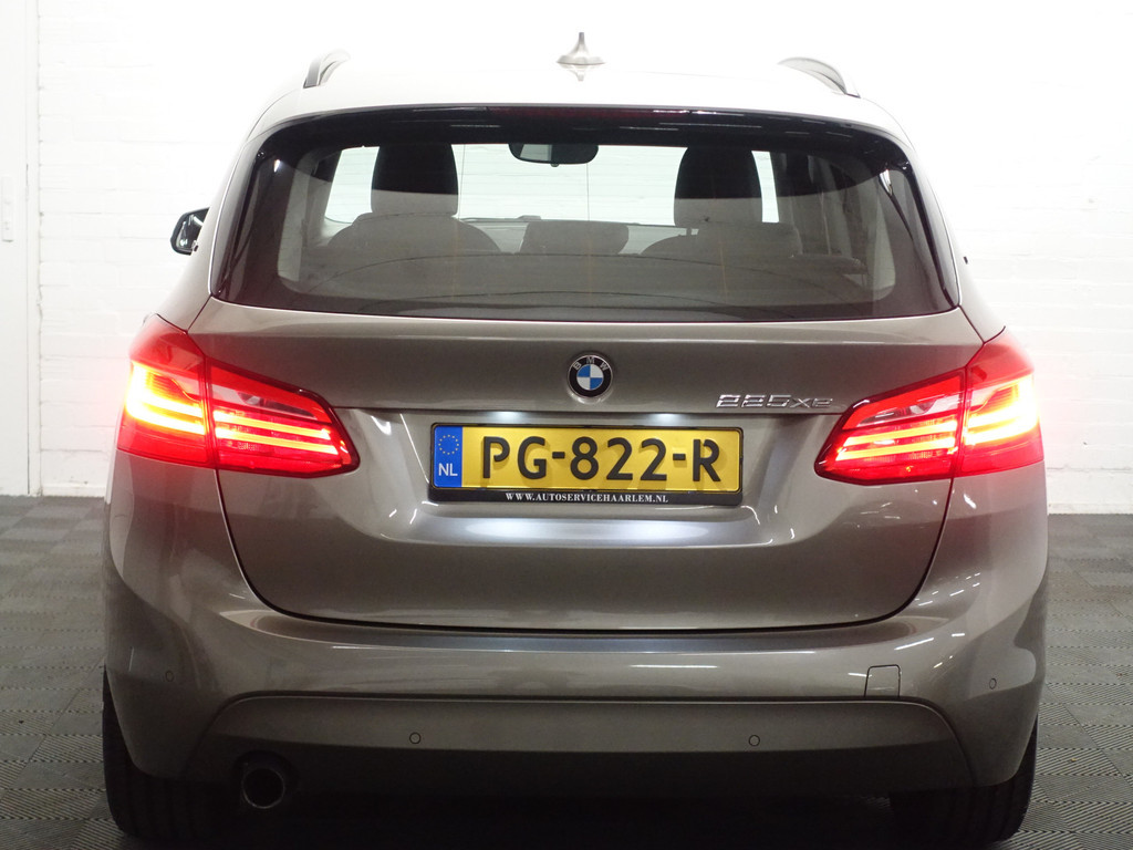
BMW 2 Serie Active Tourer 225xe iPerformance High Executive Aut- Park Assist, Xenon Led, Leder, Navi, Clima, Dynamic Select vol									