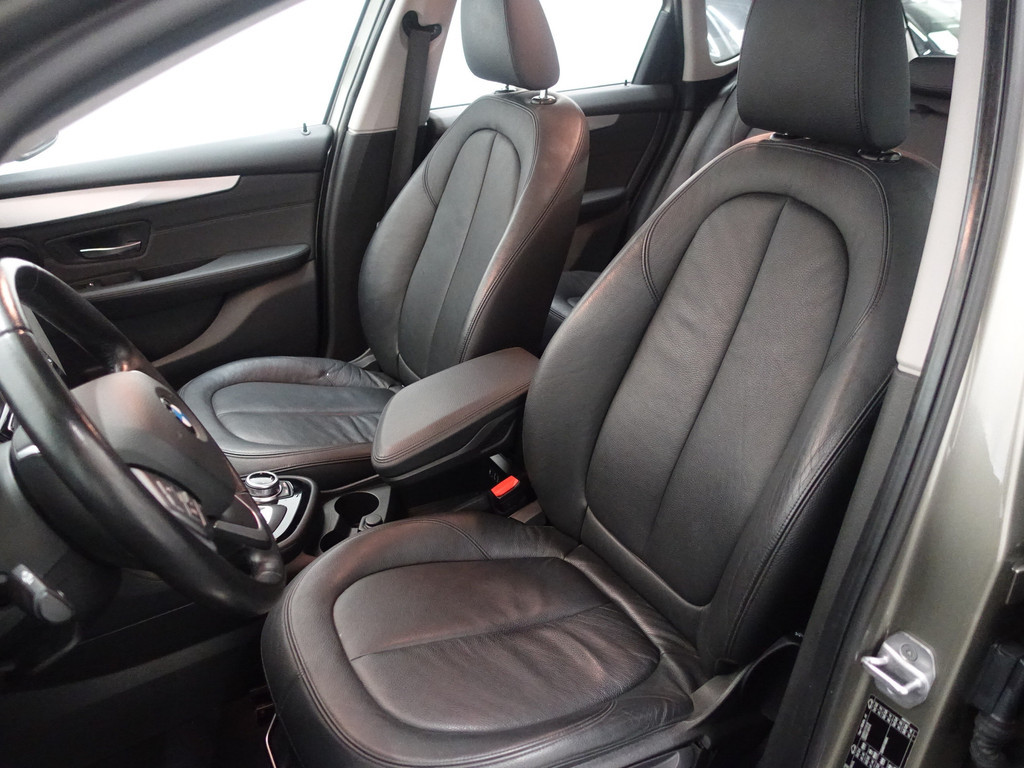 
BMW 2 Serie Active Tourer 225xe iPerformance High Executive Aut- Park Assist, Xenon Led, Leder, Navi, Clima, Dynamic Select vol									