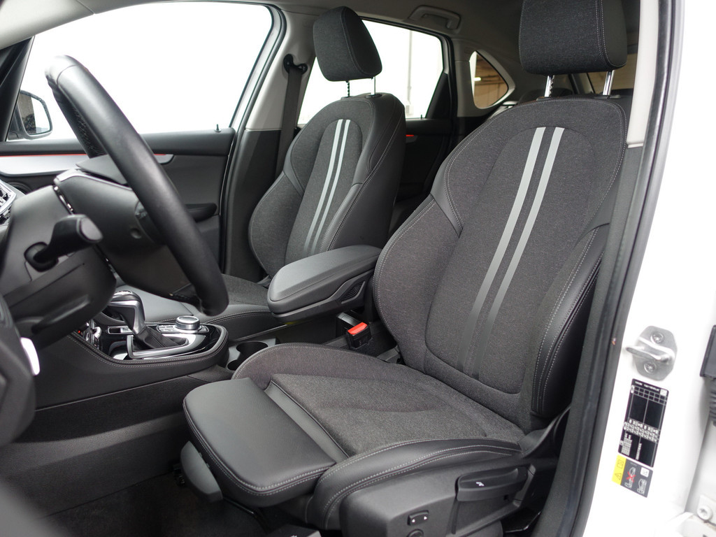 
								BMW 2 Serie Active Tourer 225xe iPerformance High Executive Aut- Xenon Led, Sport Interieur, Park Assist, Virtual Cockpit, Sfeerverlichting vol									
