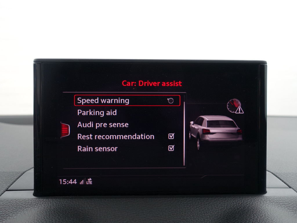 
Audi Q2 1.4 TFSI 150pk S-line Black Optic Aut- Sport Interieur, Navi, Park Assist, Cruise, Trekhaak vol									