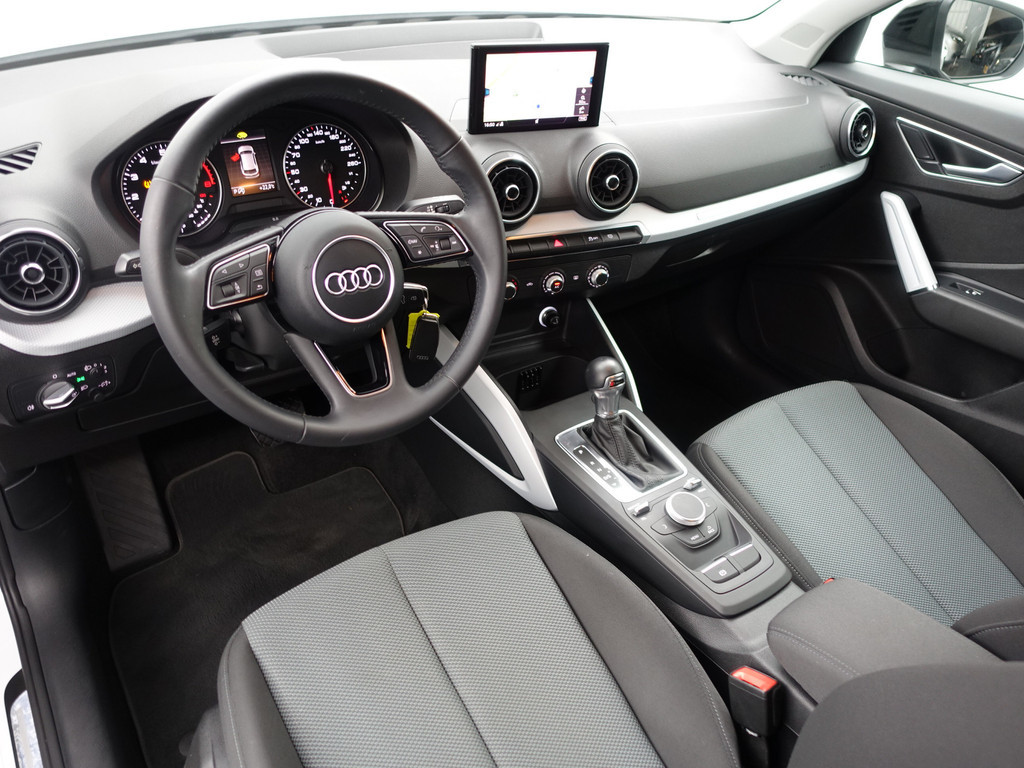 
Audi Q2 1.0 TFSI S-line Aut- Two Tone, Navi, Park Assist, Led, Cruise, Trekhaak vol									