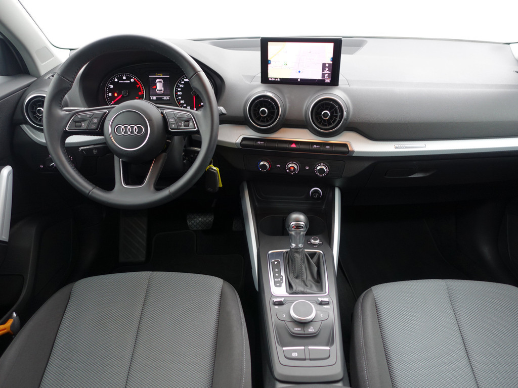 
Audi Q2 1.0 TFSI S-line Aut- Two Tone, Navi, Park Assist, Led, Cruise, Trekhaak vol									
