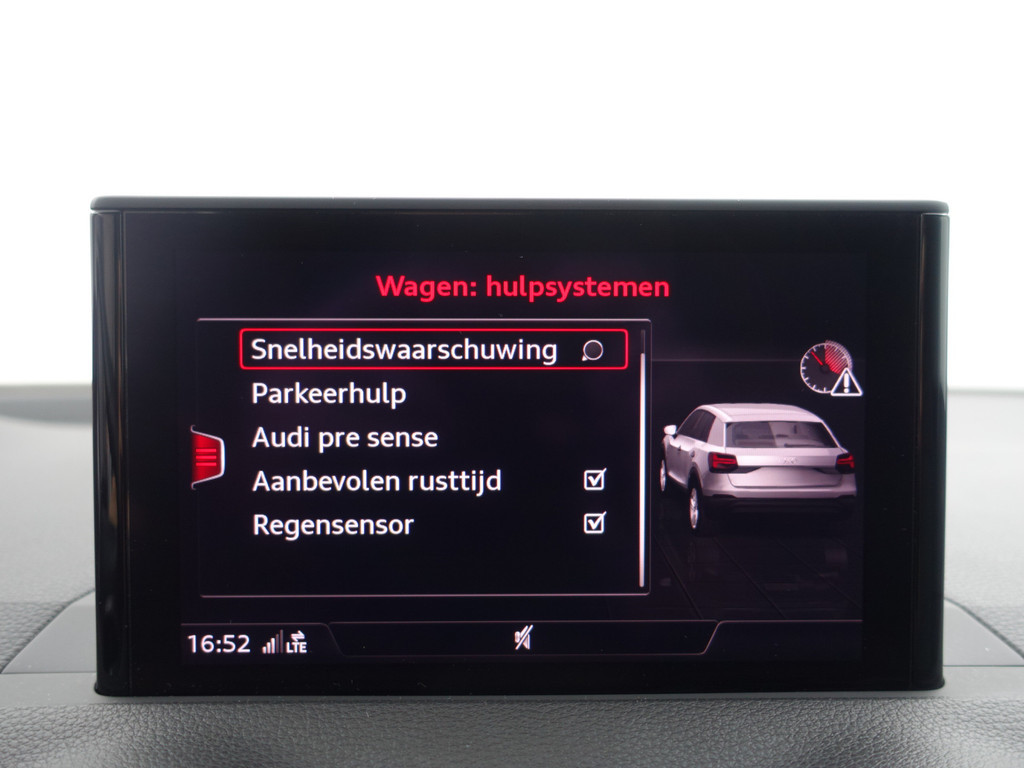 
Audi Q2 1.0 TFSI S-line Aut- Two Tone, Navi, Park Assist, Led, Cruise, Trekhaak vol									