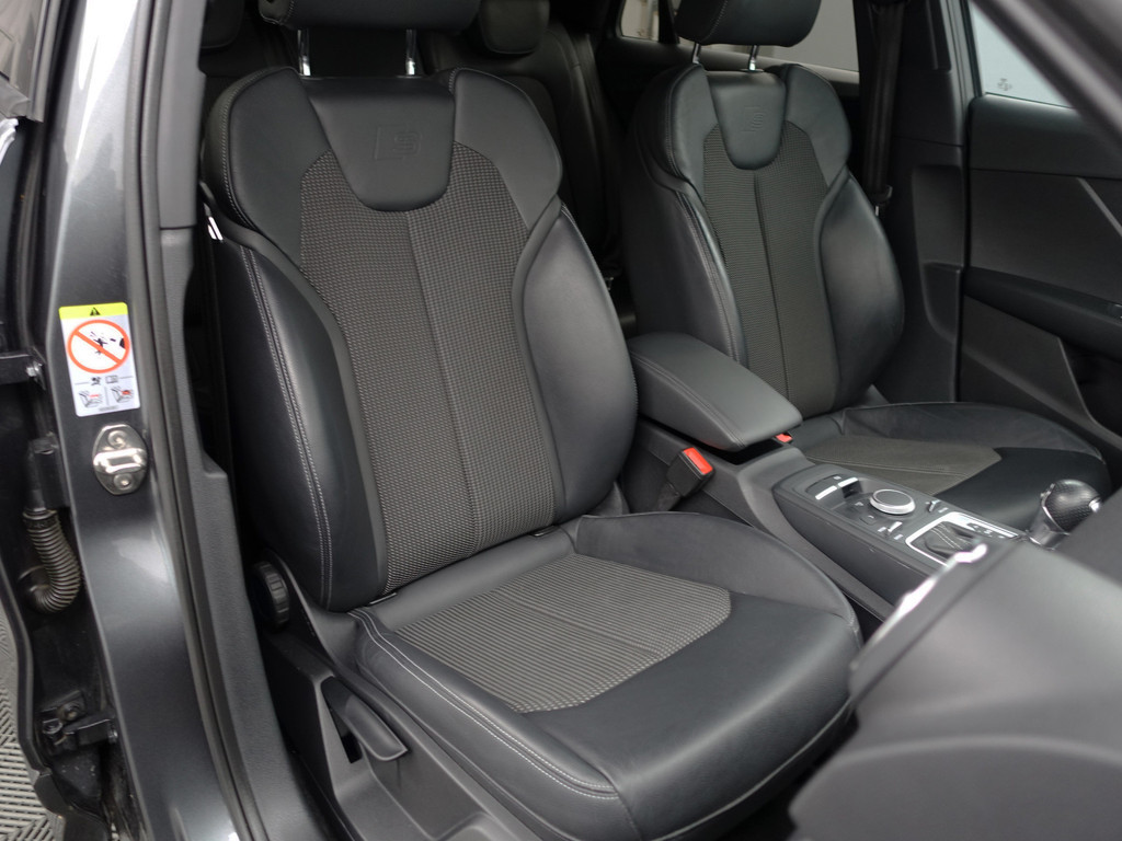 
Audi Q2 1.4 TFSI 150pk S Line Aut- Xenon Led, Camera, Park Assist, Pre sense, Sport Leder Interieur vol									