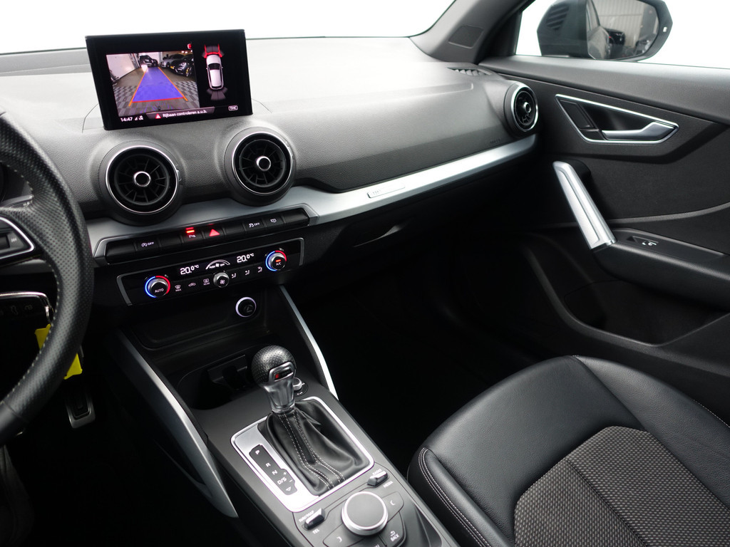 
Audi Q2 1.4 TFSI 150pk S Line Aut- Xenon Led, Camera, Park Assist, Pre sense, Sport Leder Interieur vol									