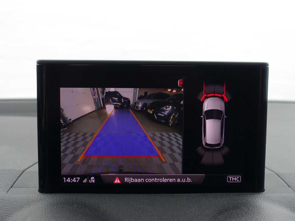 
Audi Q2 1.4 TFSI 150pk S Line Aut- Xenon Led, Camera, Park Assist, Pre sense, Sport Leder Interieur vol									