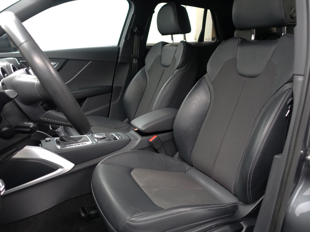 
Audi Q2 1.4 TFSI 150pk S Line Aut- Xenon Led, Camera, Park Assist, Pre sense, Sport Leder Interieur vol									