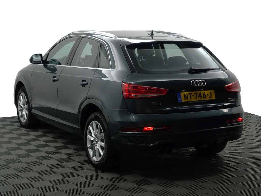
Audi Q3 2.0 TFSI Quattro S Line+ Aut- Xenon Led, Leder Sport Interieur, Sfeerverlichting, Park Assist, Trekhaak vol									