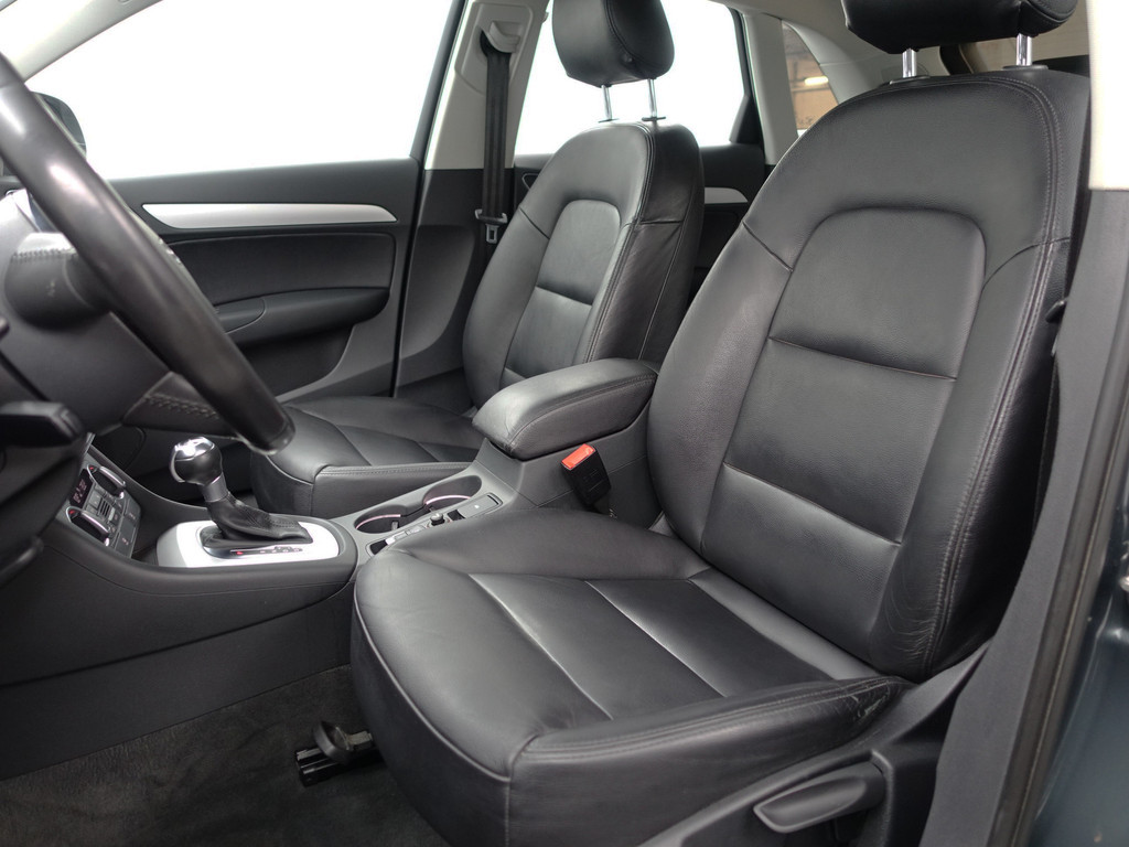 
Audi Q3 2.0 TFSI Quattro S Line+ Aut- Xenon Led, Leder Sport Interieur, Sfeerverlichting, Park Assist, Trekhaak vol									