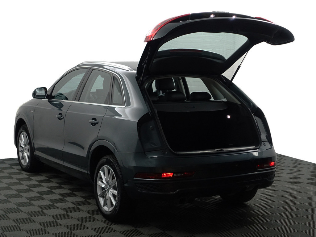 
Audi Q3 2.0 TFSI Quattro S Line+ Aut- Xenon Led, Leder Sport Interieur, Sfeerverlichting, Park Assist, Trekhaak vol									