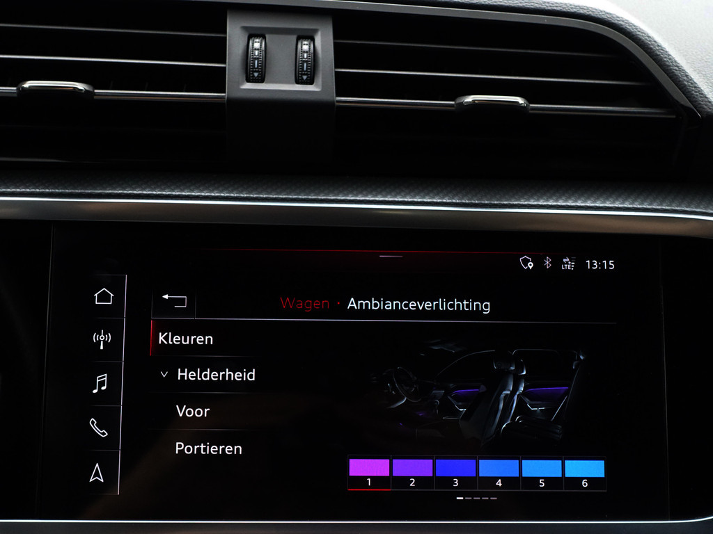 
								Audi Q3 35 TFSI S Competition Black Optic Aut- Sfeerverlichting, Bang Olufsen, CarPlay, Xenon Led, Camera, Park Assist vol									