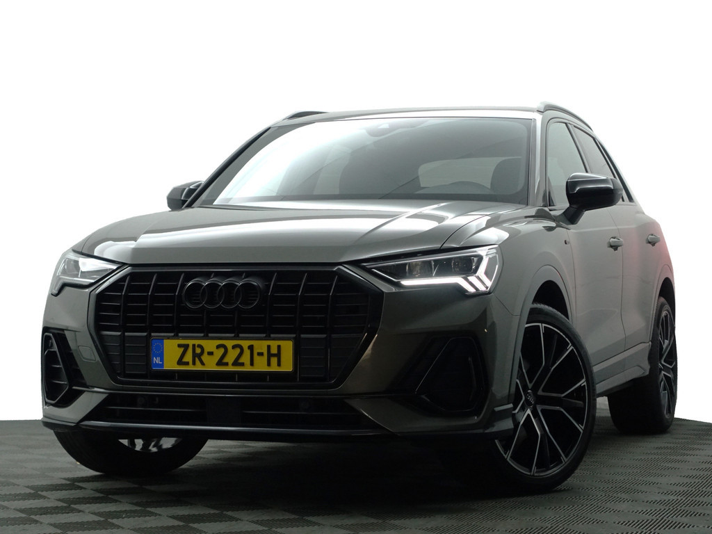 
								Audi Q3 35 TFSI S Competition Black Optic Aut- Sfeerverlichting, Bang Olufsen, CarPlay, Xenon Led, Camera, Park Assist vol									