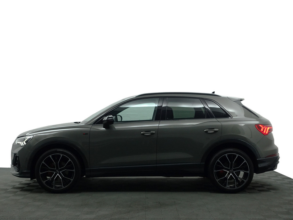 
								Audi Q3 35 TFSI S Competition Black Optic Aut- Sfeerverlichting, Bang Olufsen, CarPlay, Xenon Led, Camera, Park Assist vol									