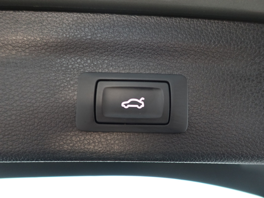 
Audi Q3 35 TFSI S Line Black Optic Aut- Virtual Cockpit, Xenon Led, CarPlay, Sport Interieur, Lane Assist vol									