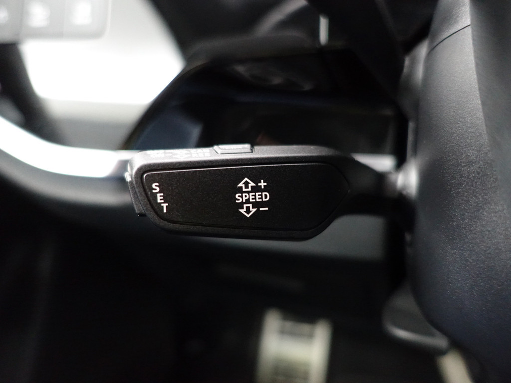 
Audi Q3 Sportback 35 TFSI S Line Aut- CarPlay, Xenon Led, Sfeerverlichting, Dynamic Select, Virtual Cockpit, Camera, Park Assist vol									