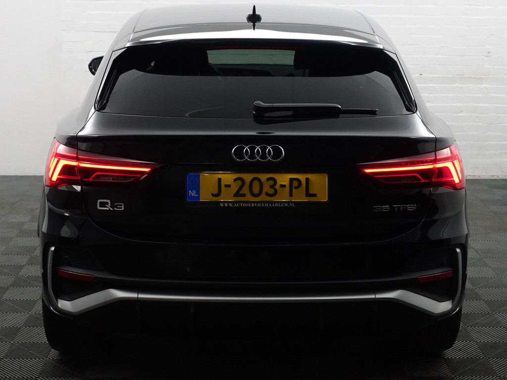 
Audi Q3 Sportback 35 TFSI S Line Aut- CarPlay, Xenon Led, Sfeerverlichting, Dynamic Select, Virtual Cockpit, Camera, Park Assist vol									