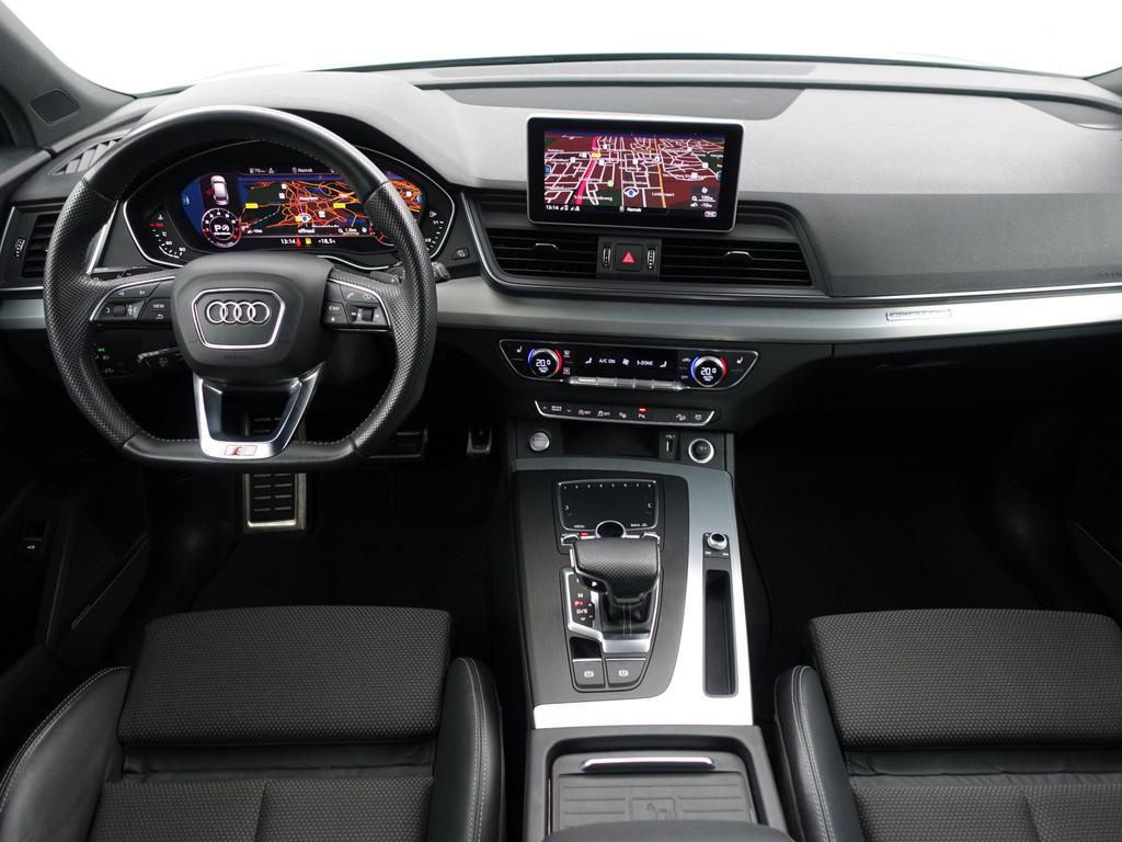 
								Audi Q5 45 TFSI Quattro S Line Aut- Panodak, Bang Olufsen, Memory, Standkachel, Keyless, Ada Cruise, Xenon Led vol									